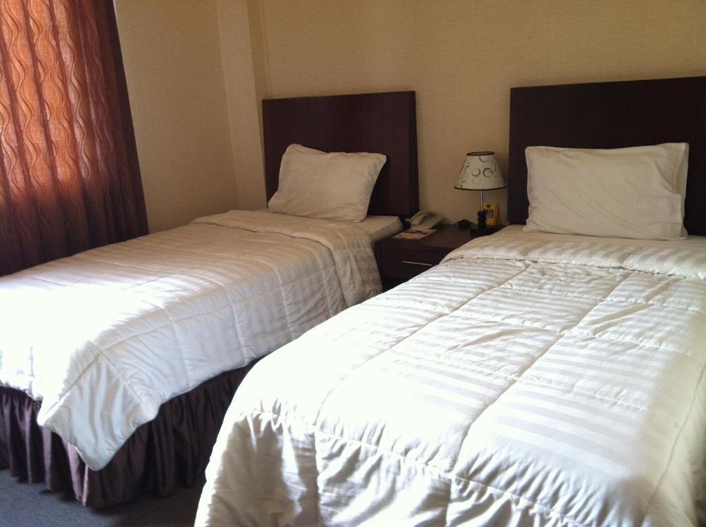 Grand Duta Hotel ปาลู ห้อง รูปภาพ